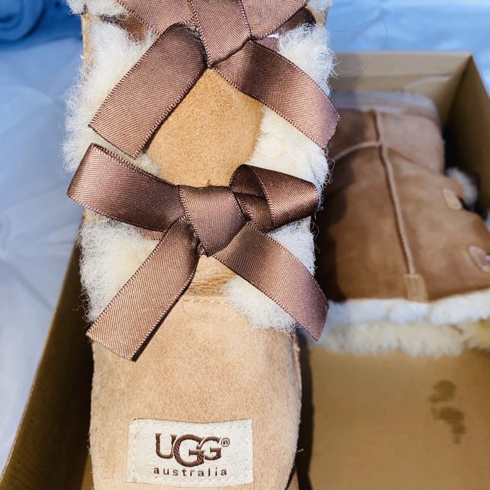 Bailey bow ugg